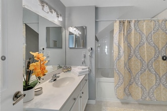 4561 Yellowgold Rd E in Kissimmee, FL - Building Photo - Building Photo