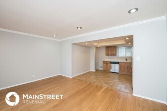 12233 E 53rd Ave in Denver, CO - Building Photo - Building Photo
