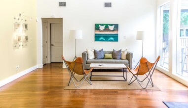 The Reserve in Austin, TX - Foto de edificio - Building Photo