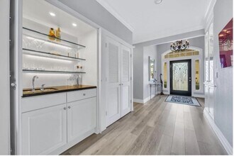 9186 Quail Brook Cir in Elk Grove, CA - Building Photo - Building Photo
