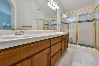 131 Heaton Way in Folsom, CA - Building Photo - Building Photo