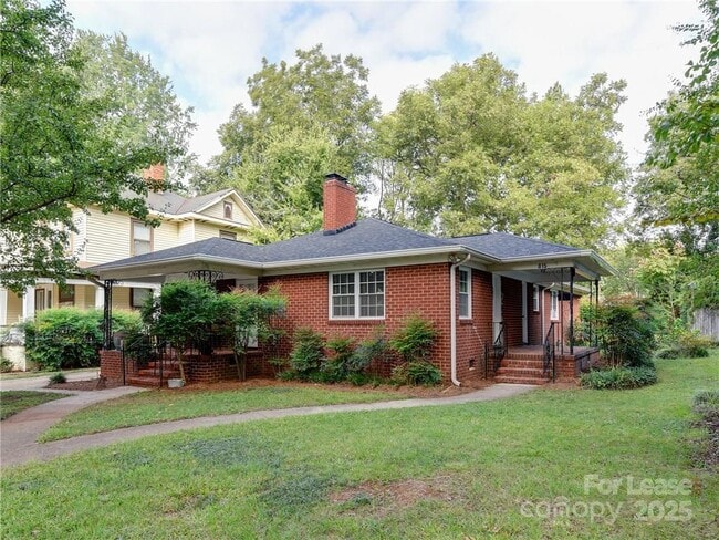 property at 815 Sunnyside Ave