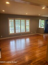 3146 Sunny Ln in Louisville, KY - Building Photo - Building Photo