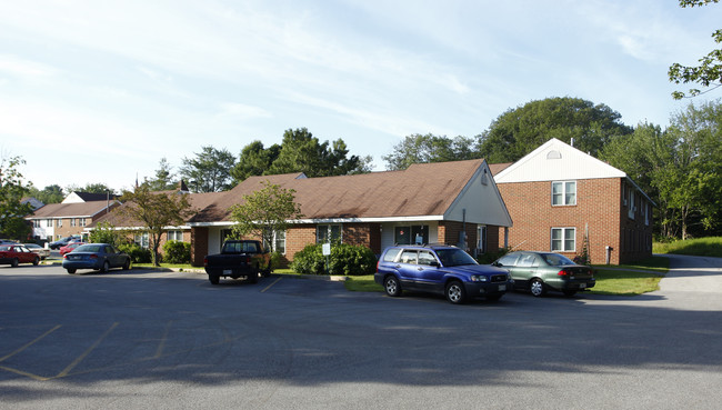 St. Cyr Court in South Portland, ME - Building Photo - Building Photo