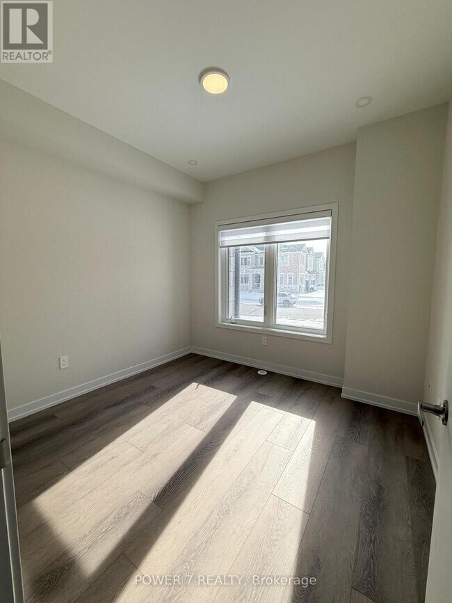 11 Chapple Ln. in Richmond Hill, ON - Building Photo - Building Photo