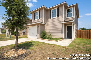 6516 Sabinal in San Antonio, TX - Building Photo - Building Photo