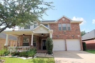 19927 Black Canyon Dr in Katy, TX - Building Photo