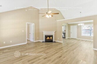 4865 Brookwood Pl in College Park, GA - Building Photo - Building Photo