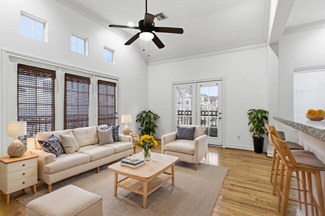 property at 1303 Sherwood Point Ln