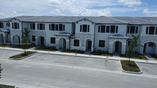 13313 SW 286th Terrace in Homestead, FL - Building Photo - Building Photo