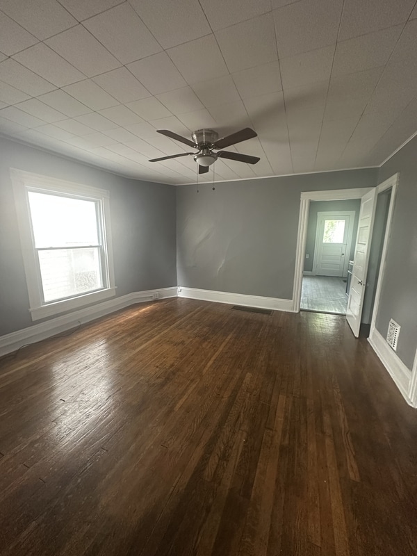 property at 3816 Archwood Ave