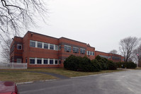 West House in Middletown, RI - Foto de edificio - Building Photo