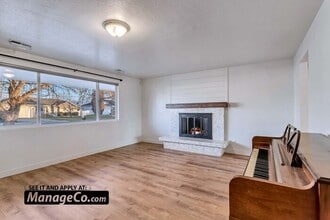 2052 S 2000 W in Syracuse, UT - Building Photo - Building Photo