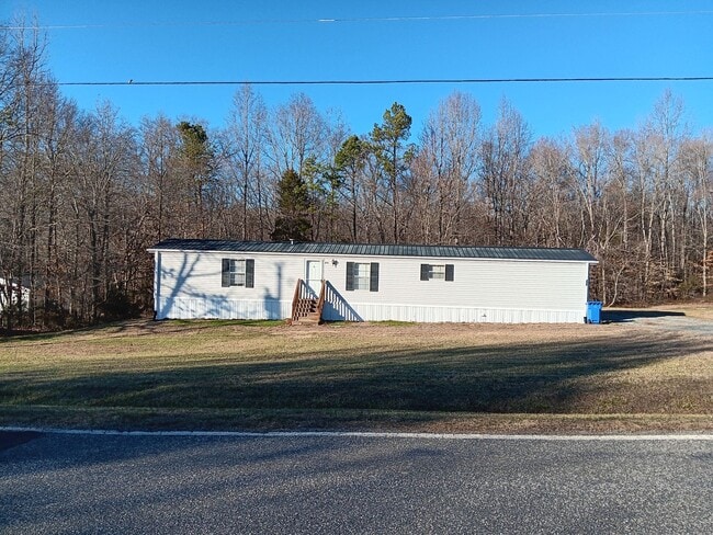 276 Virgil Wyatt Rd in Lexington, NC - Building Photo - Building Photo