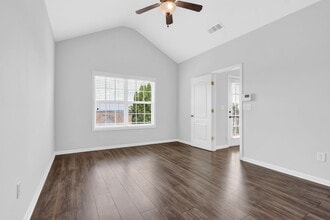 374 Guibor Ct NW in Kennesaw, GA - Building Photo - Building Photo