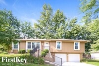 9805 NW South View Cove