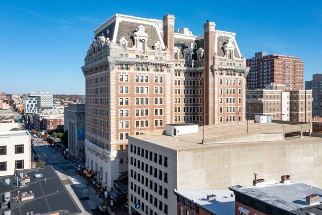 The Historic Belvedere Grand Condominium in Baltimore, MD - Building Photo - Building Photo