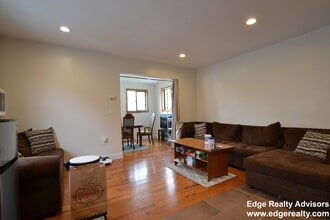 46 Newcastle Rd, Unit 1 in Boston, MA - Building Photo - Building Photo