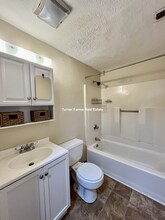 385 Dorchester St, Unit A11 in Boston, MA - Building Photo - Building Photo