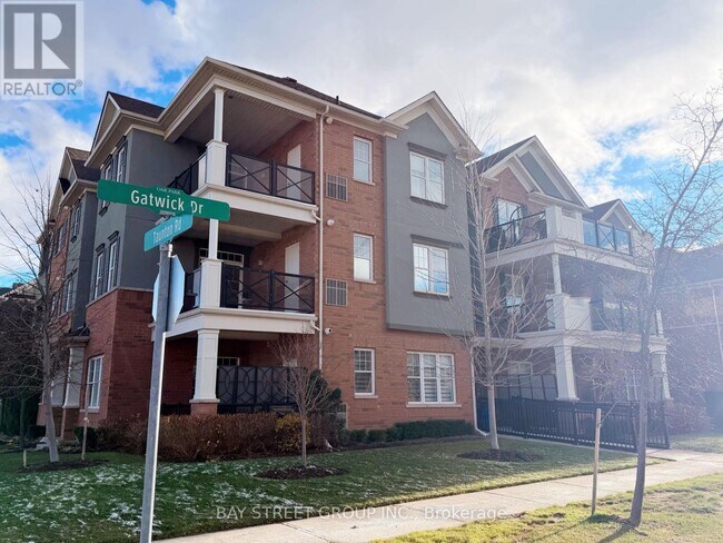 276 Gatwick Dr in Oakville, ON - Building Photo - Building Photo