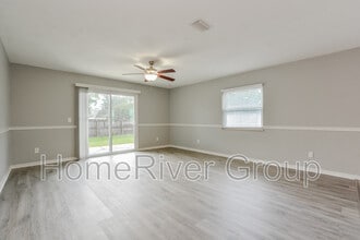 2510 Yule Tree Dr in Edgewater, FL - Building Photo - Building Photo