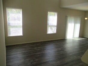 356 Littleton Trail in Elgin, IL - Building Photo - Building Photo