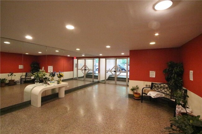 6495 Broadway in Bronx, NY - Building Photo - Building Photo