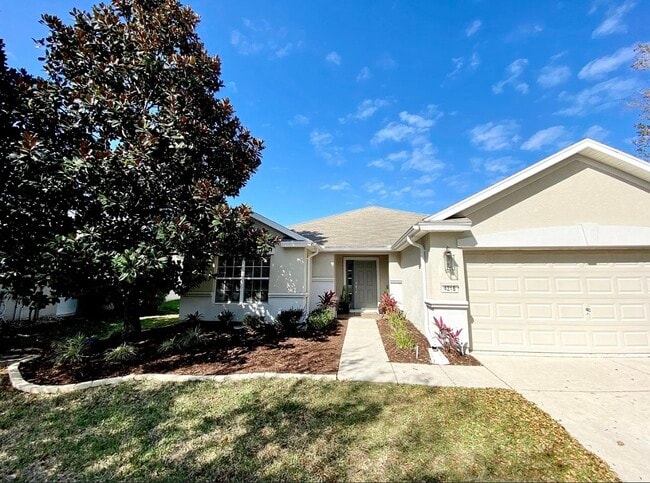 property at 4218 SW 53rd Cir