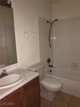5080 Jeffreys St in Las Vegas, NV - Building Photo - Building Photo