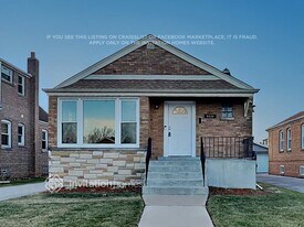 9024 S Albany Ave in Evergreen Park, IL - Building Photo