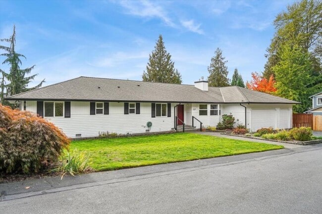 property at 727 10th St