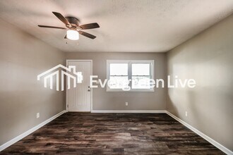 4619 N Richardt Ave in Indianapolis, IN - Building Photo - Building Photo