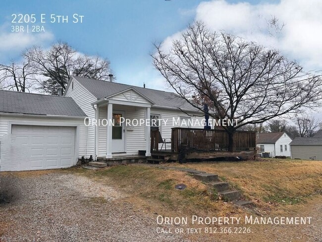 property at 2205 E 5th St