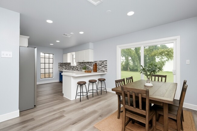 property at 6411 Hollow Oaks Dr