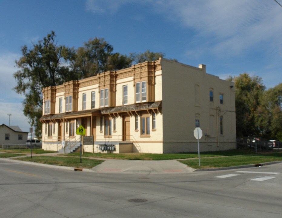 West Park Apartments in Council Bluffs, IA - Building Photo