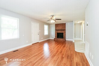 4525 Lisa Dr in Gastonia, NC - Building Photo - Building Photo