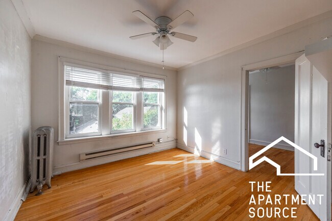 4218 N Clark St in Chicago, IL - Building Photo - Building Photo