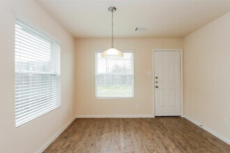 3803 Cary Creek Dr in Baytown, TX - Building Photo - Building Photo