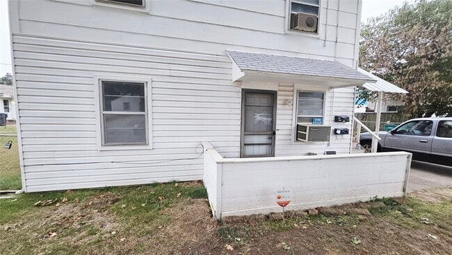 property at 2408 Woodward Ave