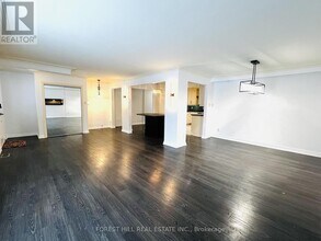 48 Steel St in Barrie, ON - Building Photo - Building Photo