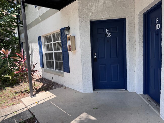 property at 3651 N Goldenrod Rd