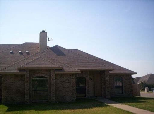 459 Little Valley Ct in Fort Worth, TX - Building Photo