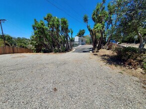 603 Sunset Dr, Unit #2 in Vista, CA - Building Photo - Building Photo