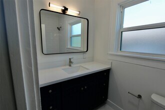 1648 Hawthorne St in Houston, TX - Building Photo - Building Photo