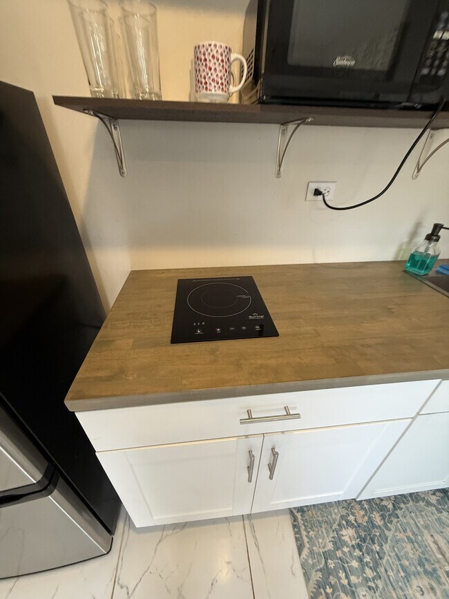 429 Morgan Cir S in Lehigh Acres, FL - Building Photo - Building Photo