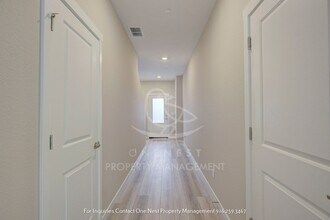 2231 Comstock Ln in Lincoln, CA - Building Photo - Building Photo