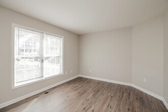 6803 Campbell Burn Ct in Charlotte, NC - Building Photo - Building Photo