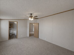 307 Basket Branch in Oxford, MI - Building Photo - Building Photo