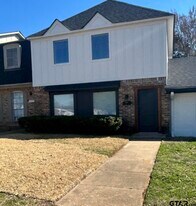 3206 Bain Pl in Tyler, TX - Building Photo