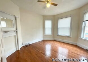 45 Crescent Ave in Boston, MA - Building Photo - Building Photo
